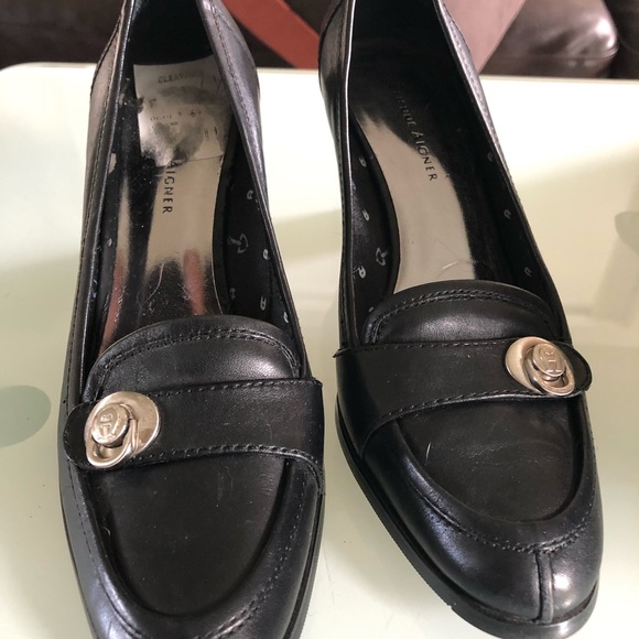 Etienne Aigner black loafer stacked heel - Picture 2 of 5